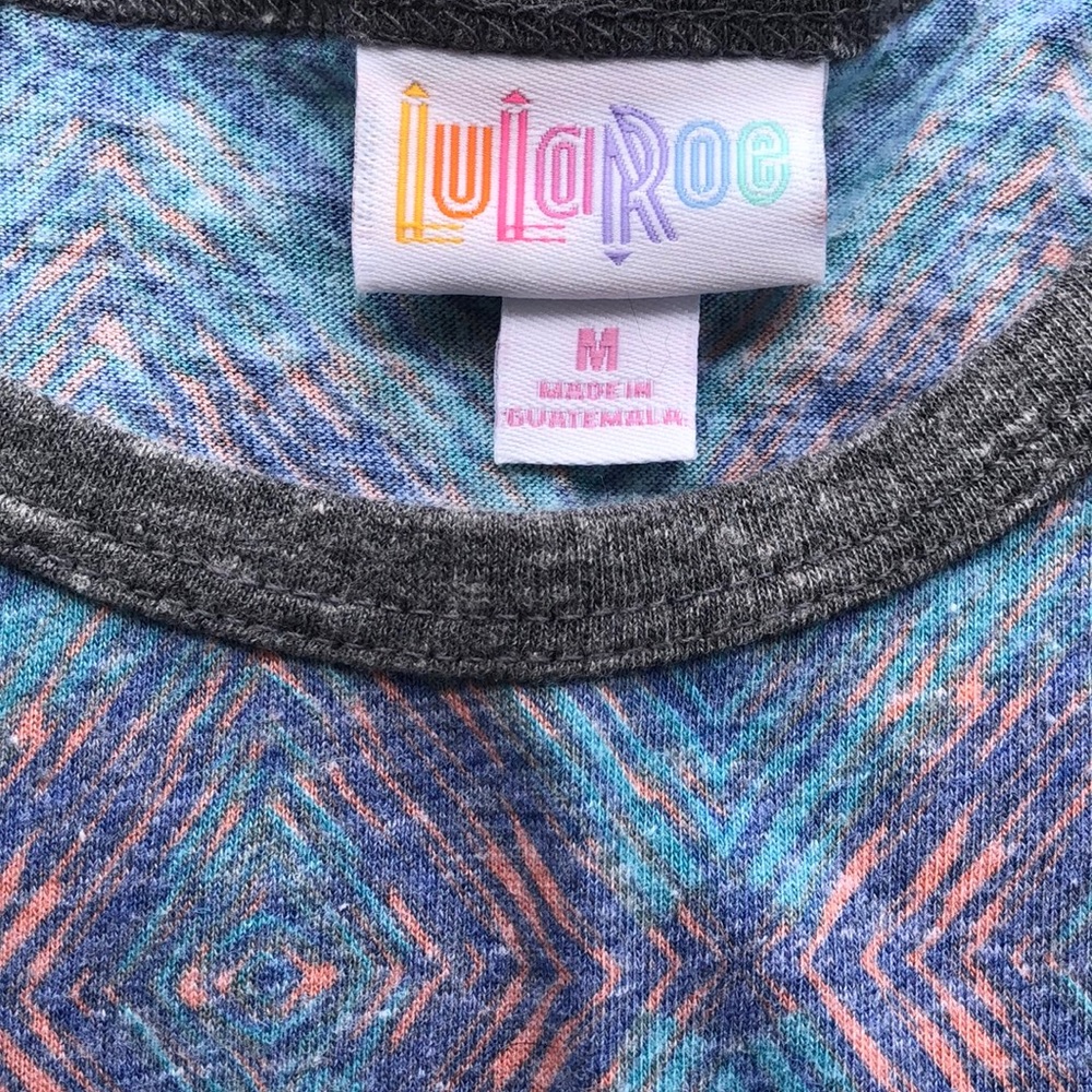LuLaRoe Randy Raglan Top, Pastel - Picture 2 of 3